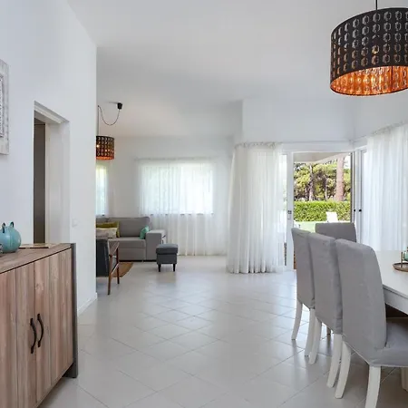 Macuti By Sapvillas Villa Vilamoura