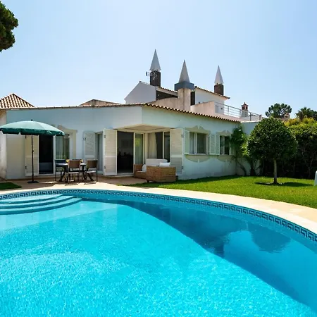 Villa Macuti By Sapvillas *