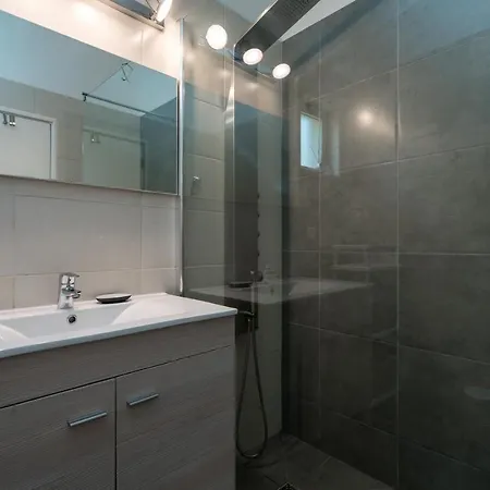 Villa Macuti By Sapvillas